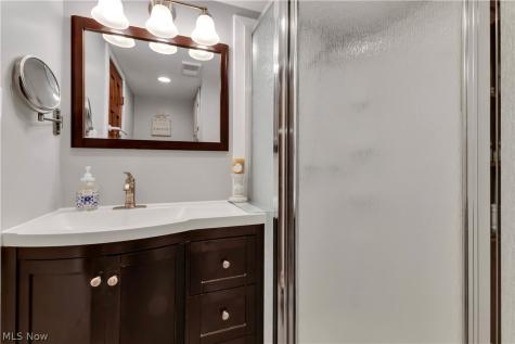 8704 Columbia Road Olmsted Falls OH 44138