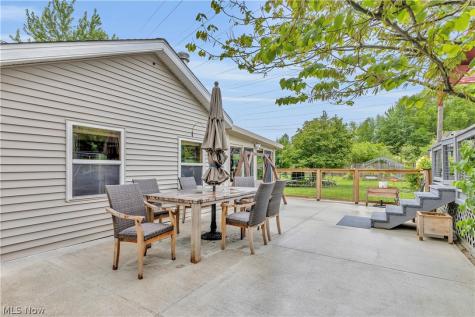 8704 Columbia Road Olmsted Falls OH 44138