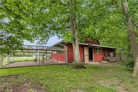 8704 Columbia Road Olmsted Falls OH 44138