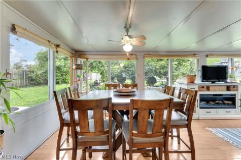 8704 Columbia Road Olmsted Falls OH 44138