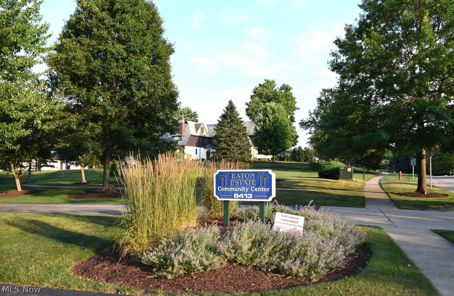 438 Woodside Drive Sagamore Hills OH 44067