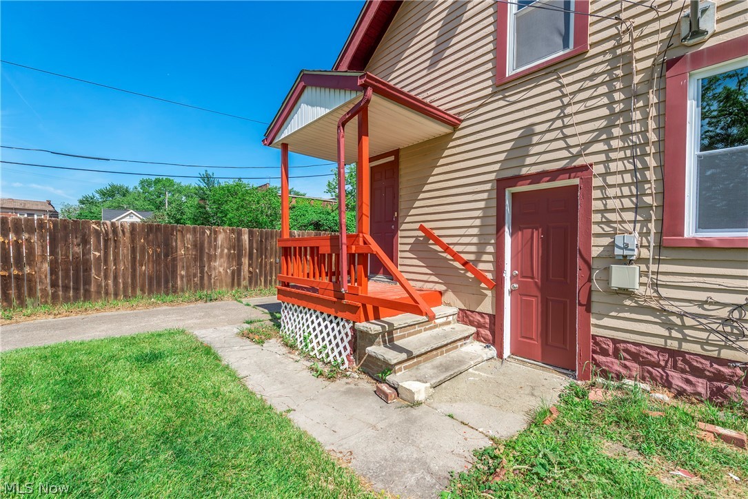 13202 Melzer Avenue Cleveland OH 44120