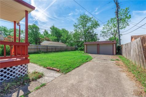 13202 Melzer Avenue Cleveland OH 44120