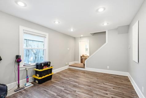 425 Barwell Street Akron OH 44303