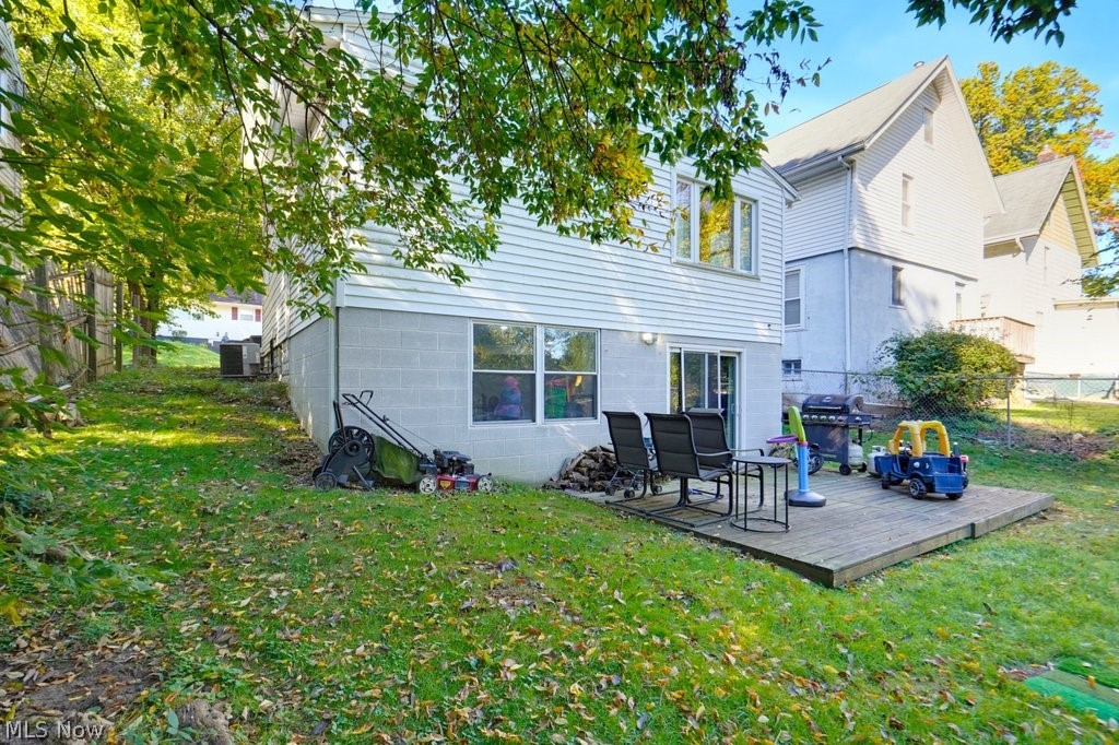 425 Barwell Street Akron OH 44303