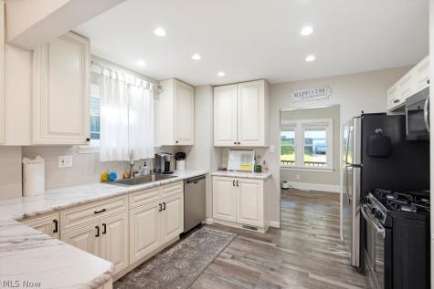 425 Barwell Street Akron OH 44303