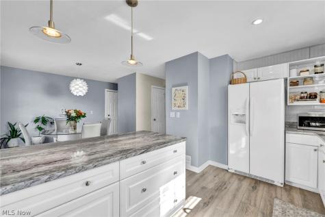 3250 W 58th Street Cleveland OH 44102