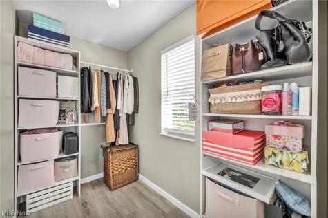 3250 W 58th Street Cleveland OH 44102