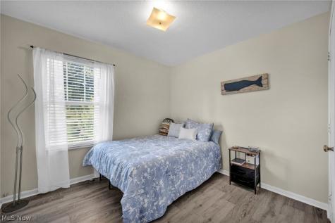 3250 W 58th Street Cleveland OH 44102