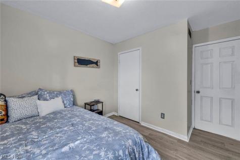 3250 W 58th Street Cleveland OH 44102