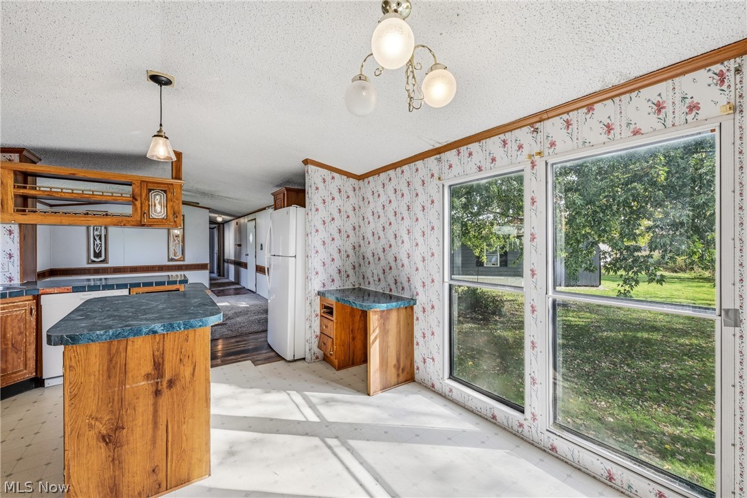 1030 South Park Court Brookfield OH 44403