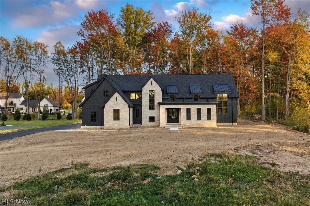 17585 Crescent Ridge Chagrin Falls OH 44023