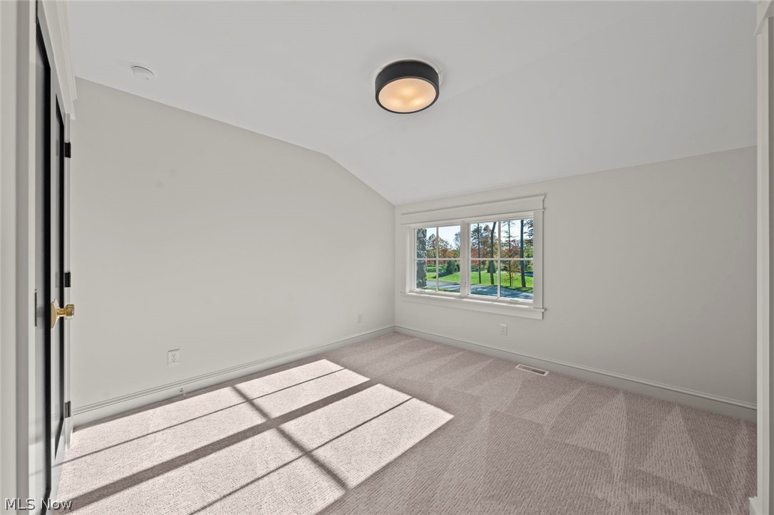 17585 Crescent Ridge Chagrin Falls OH 44023