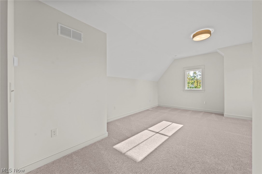 17585 Crescent Ridge Chagrin Falls OH 44023