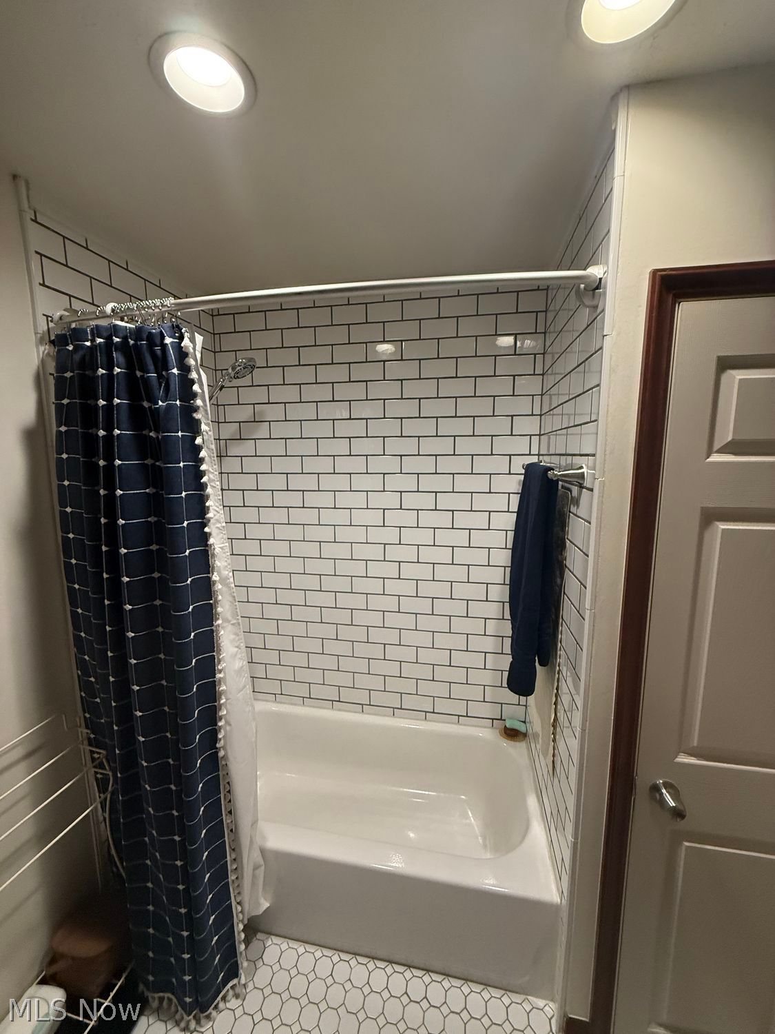 73 S Yorkshire Boulevard Austintown OH 44515