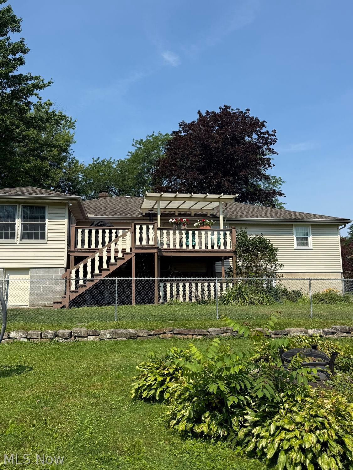 73 S Yorkshire Boulevard Austintown OH 44515