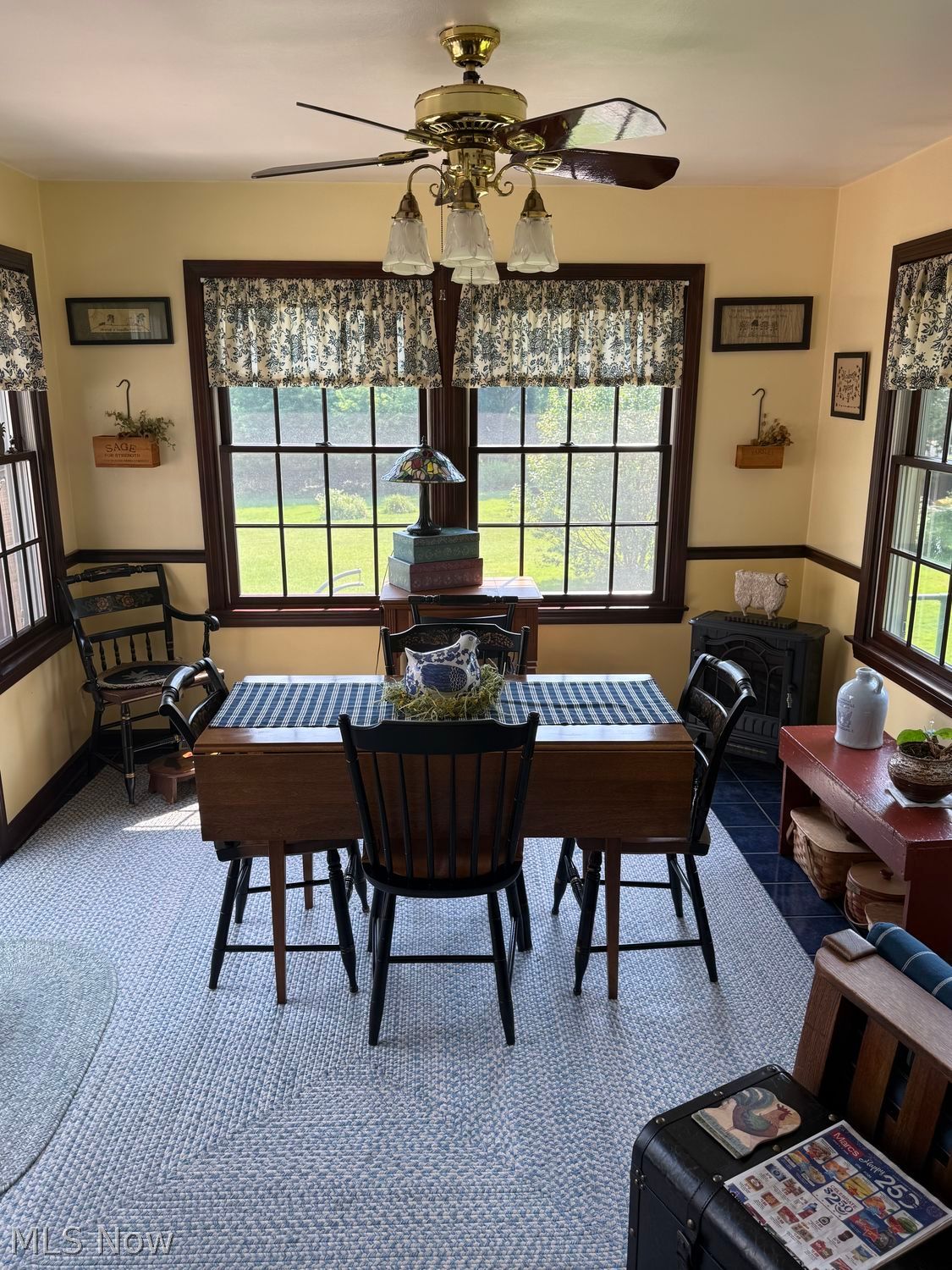 73 S Yorkshire Boulevard Austintown OH 44515