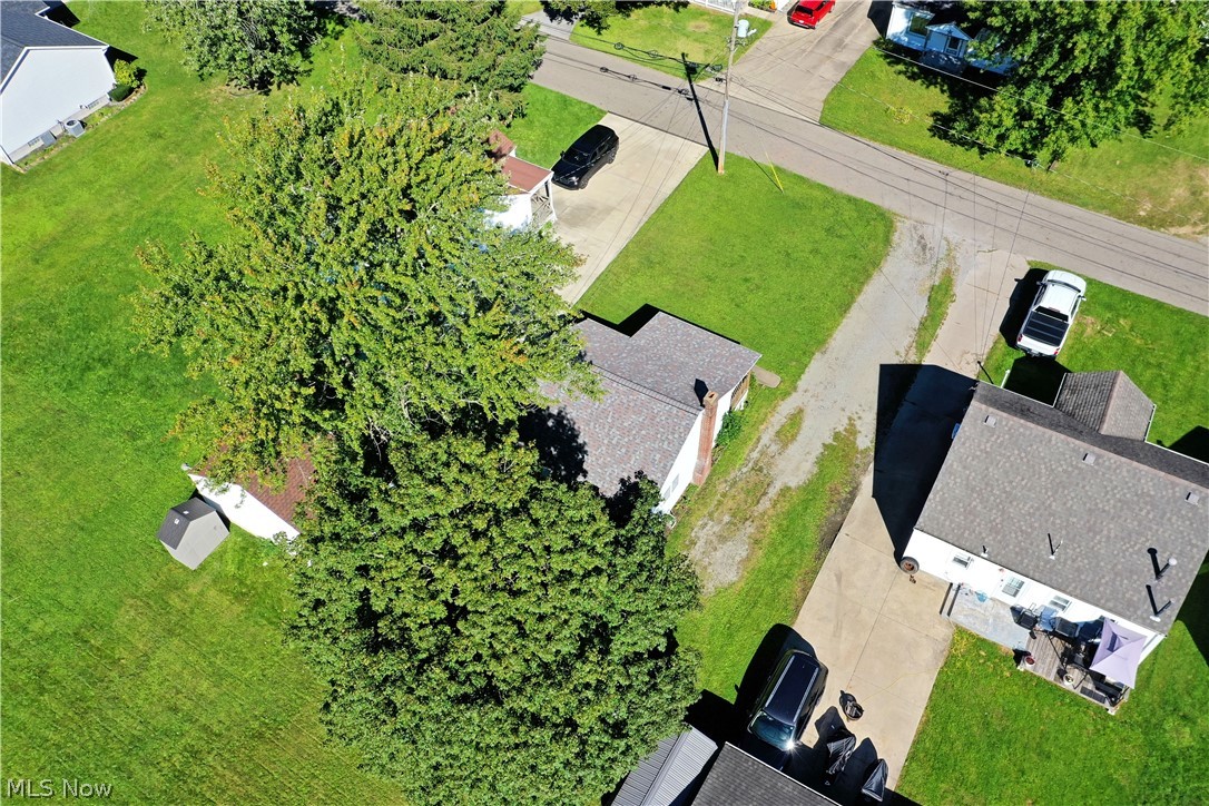 60 Woodglen Avenue Niles OH 44446