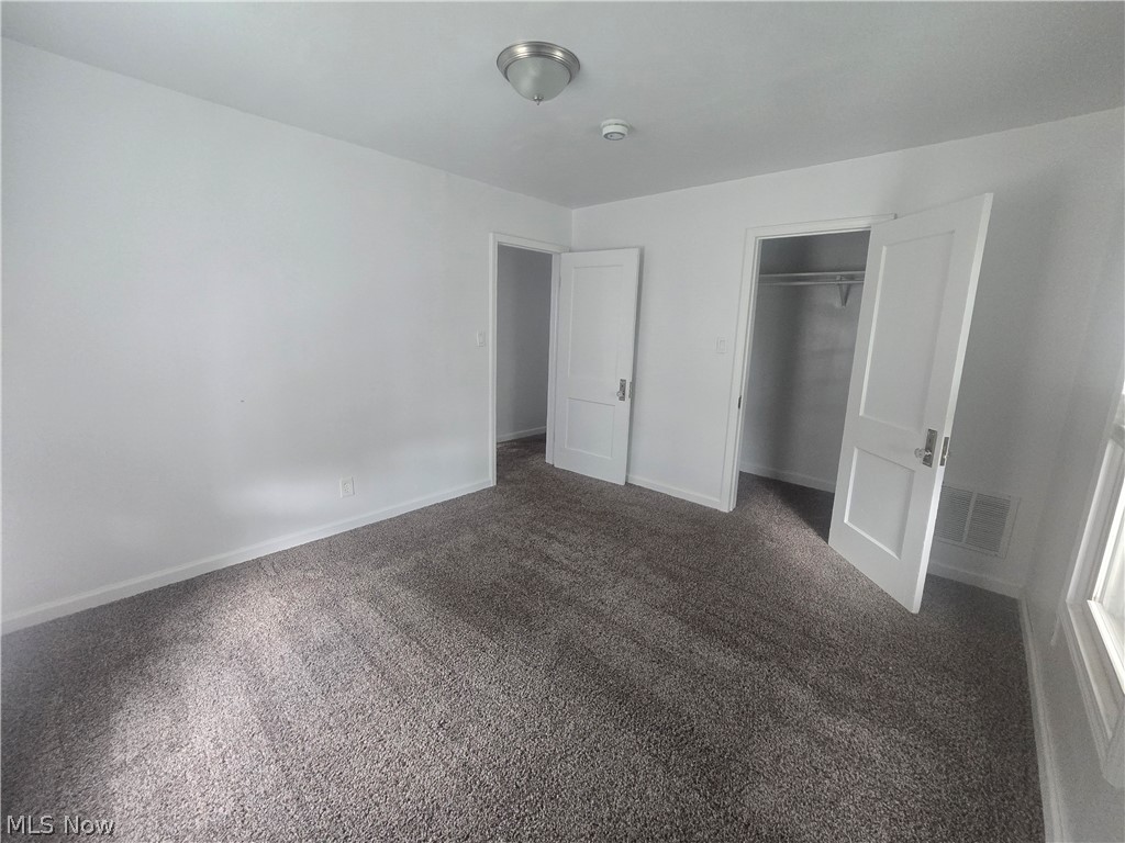 1262 South Street SE Warren OH 44483