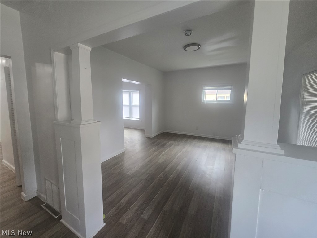 1262 South Street SE Warren OH 44483