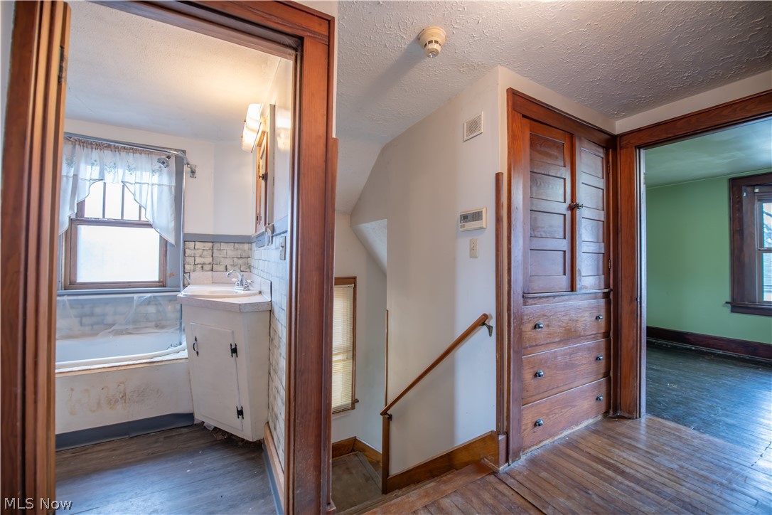 33 S Lincoln Avenue Alliance OH 44601