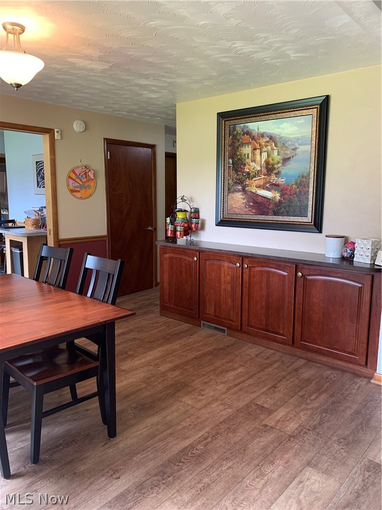 16891 Harding Avenue East Liverpool OH 43920