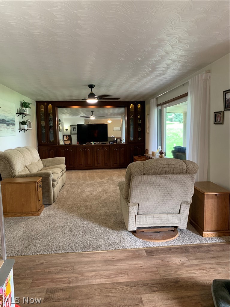 16891 Harding Avenue East Liverpool OH 43920