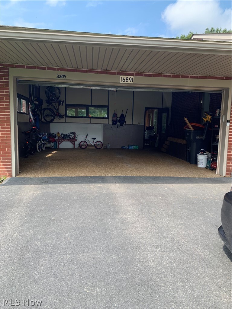 16891 Harding Avenue East Liverpool OH 43920