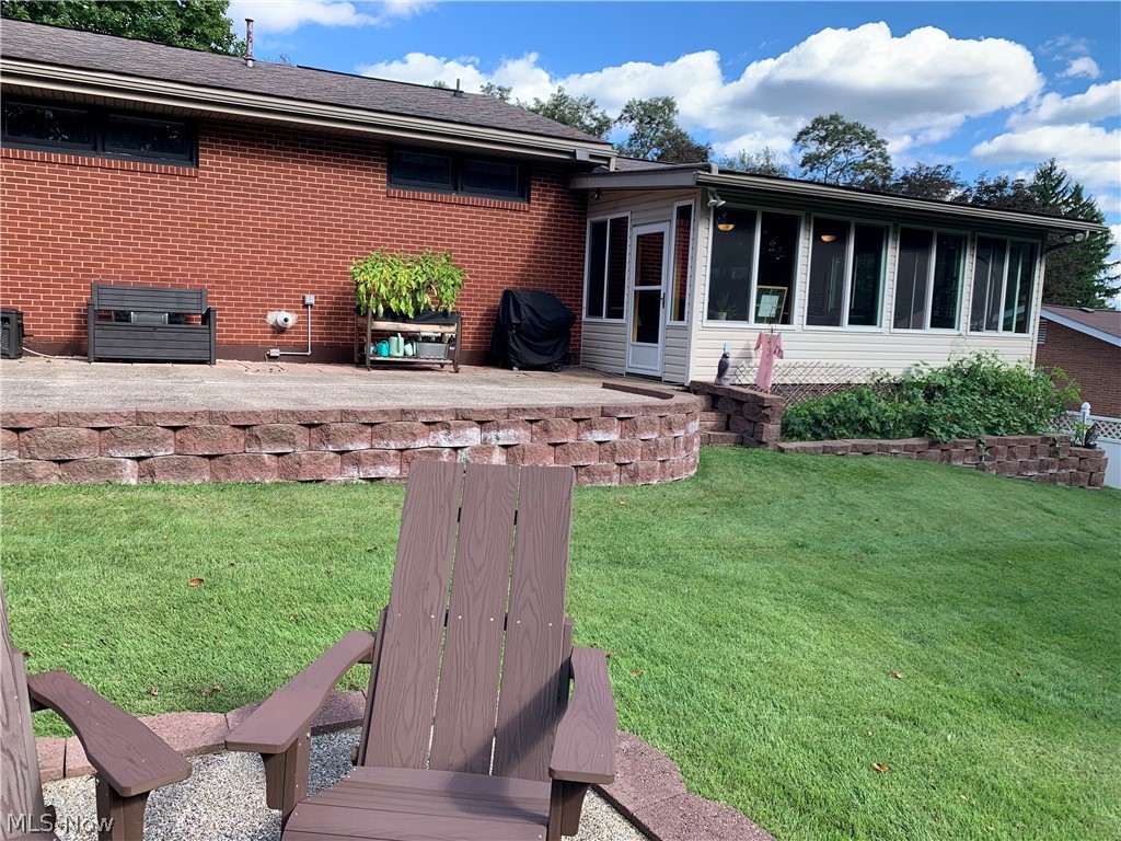 16891 Harding Avenue East Liverpool OH 43920