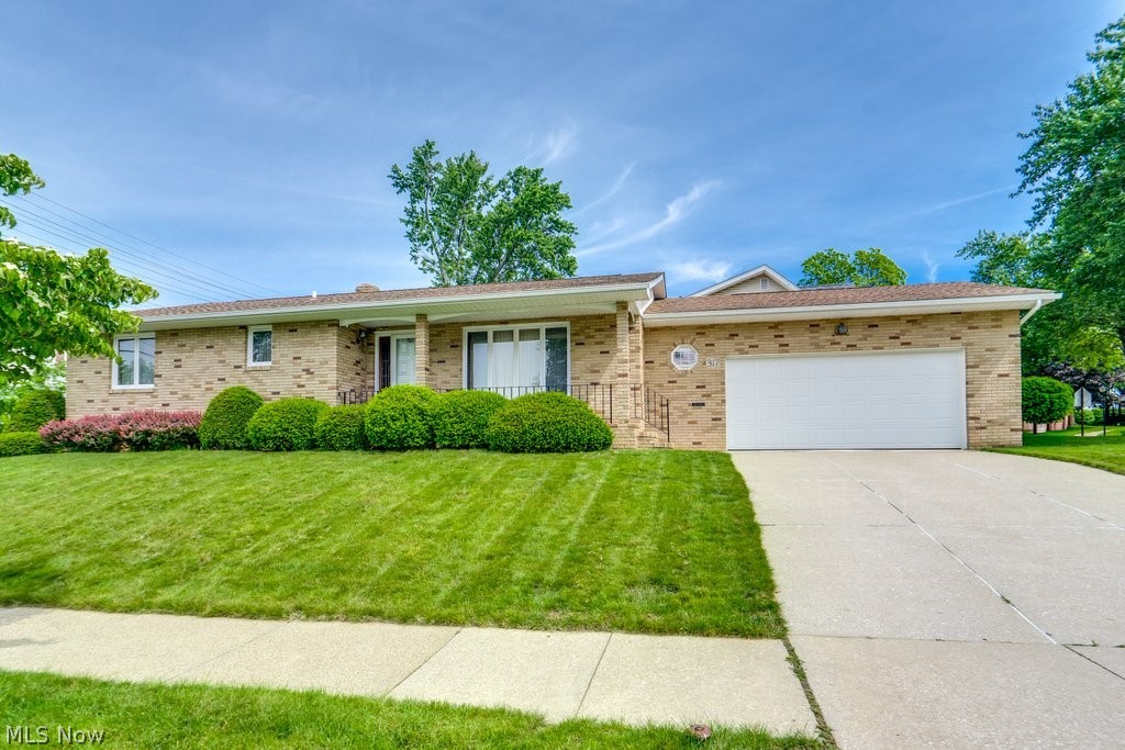 317 E Linwood Avenue Akron OH 44301