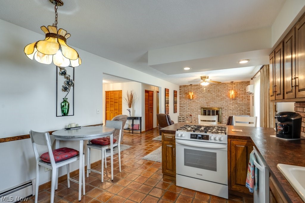 317 E Linwood Avenue Akron OH 44301
