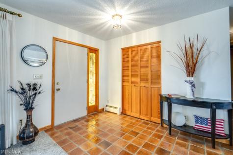 317 E Linwood Avenue Akron OH 44301