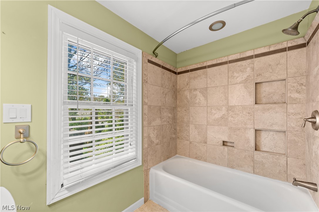 3806 Westwood Road University Heights OH 44118