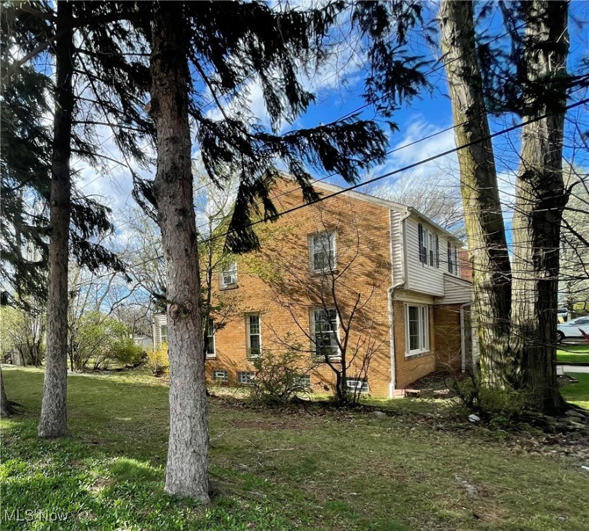1606 Laclede Road South Euclid OH 44121
