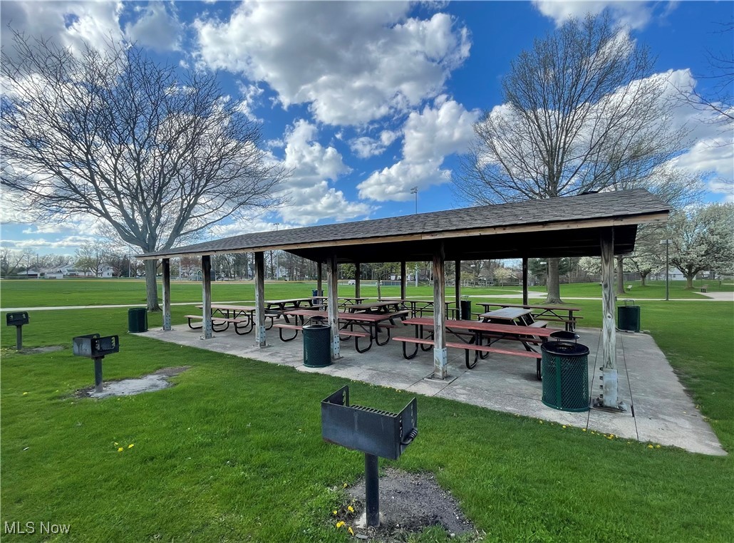 1606 Laclede Road South Euclid OH 44121
