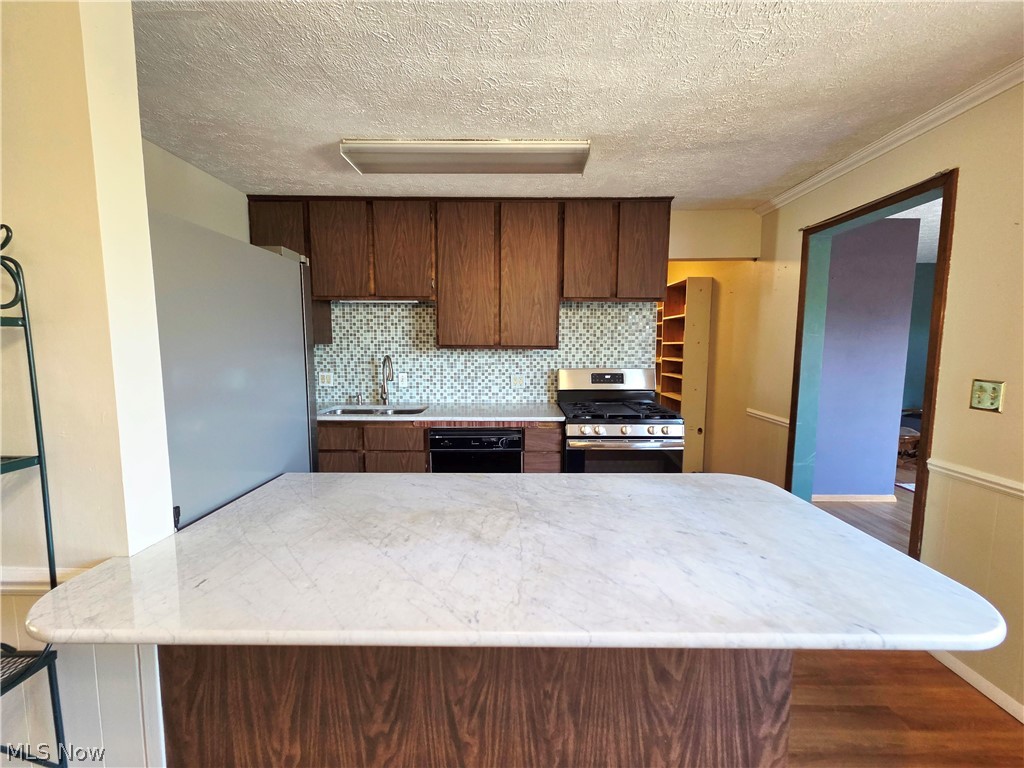 473 Augdon Drive Elyria OH 44035