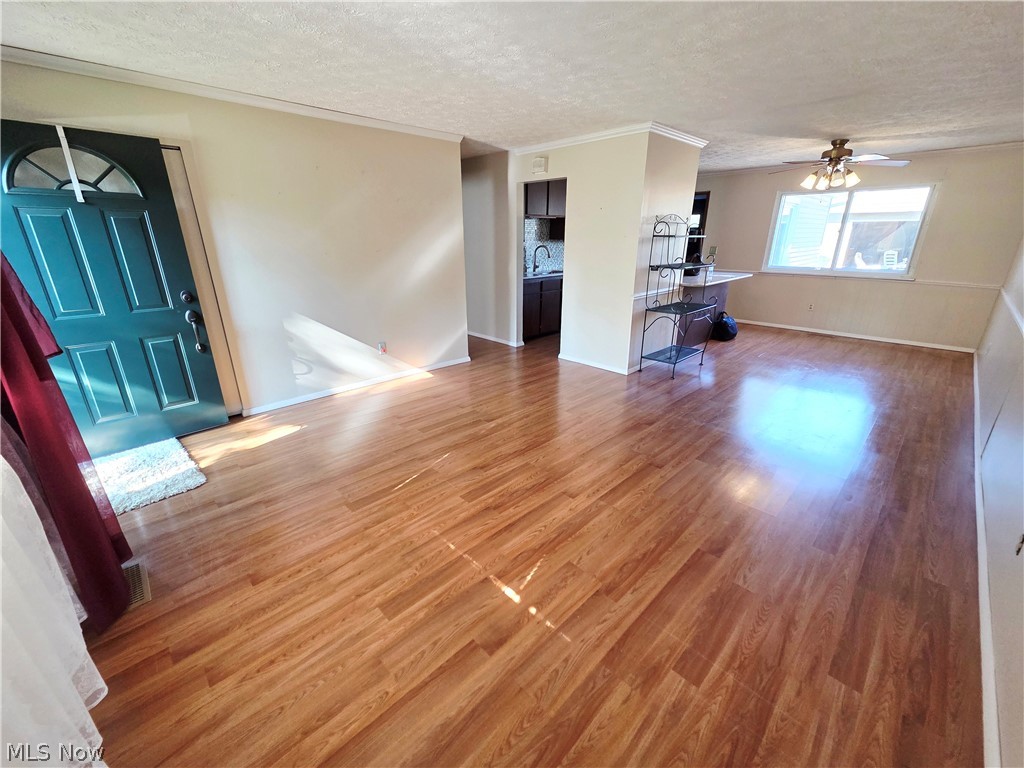 473 Augdon Drive Elyria OH 44035