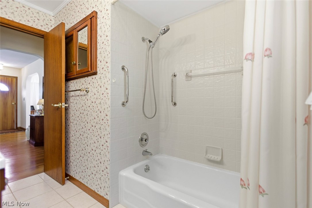 14687 National Road Thornville OH 43076