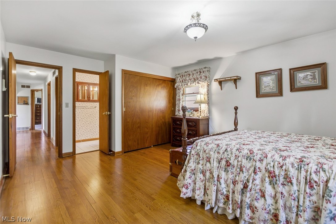 14687 National Road Thornville OH 43076