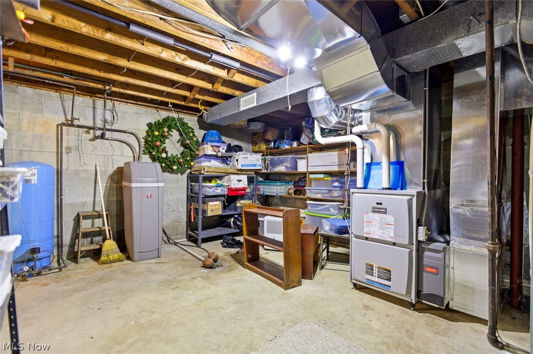 14687 National Road Thornville OH 43076