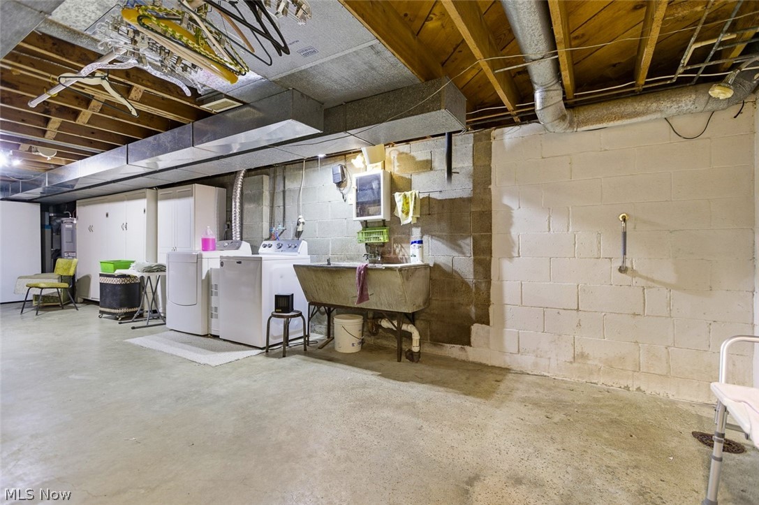 14687 National Road Thornville OH 43076