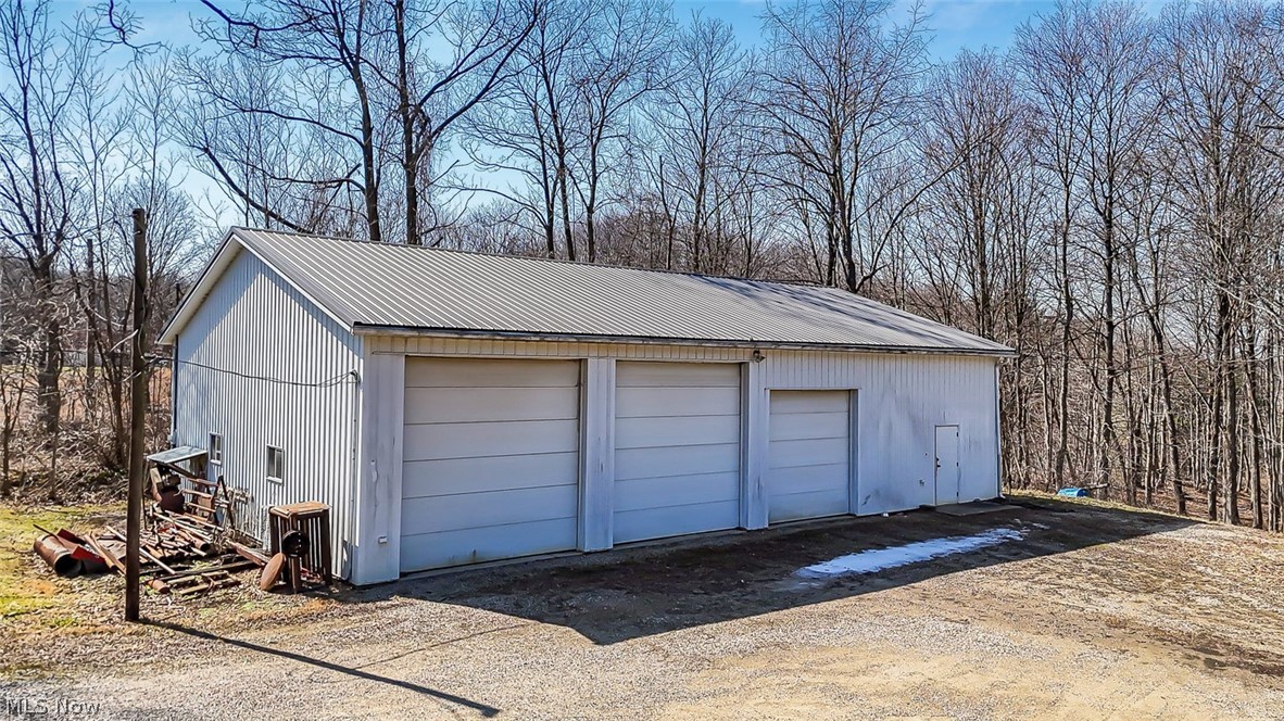 14687 National Road Thornville OH 43076
