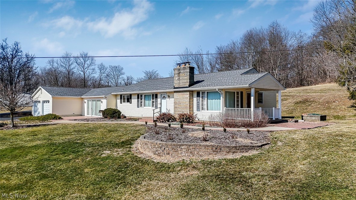 14687 National Road Thornville OH 43076