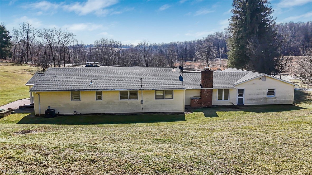 14687 National Road Thornville OH 43076