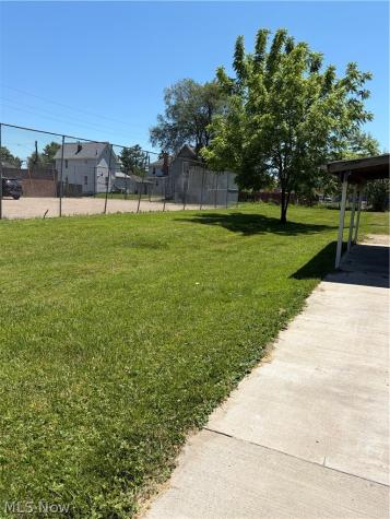 2334 15th Street NE Canton OH 44705
