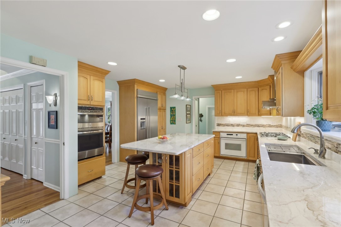 31745 Creekside Drive Pepper Pike OH 44124