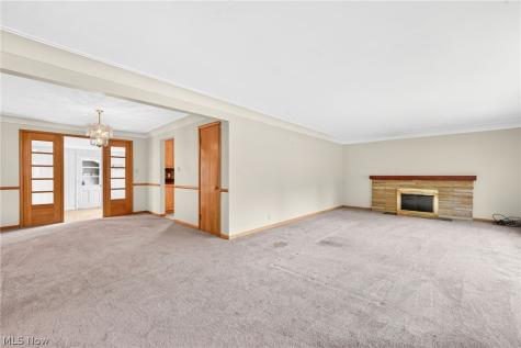 1887 Brainard Road Lyndhurst OH 44124