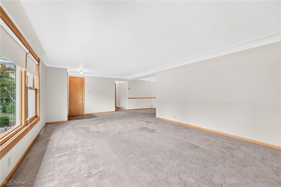 1887 Brainard Road Lyndhurst OH 44124