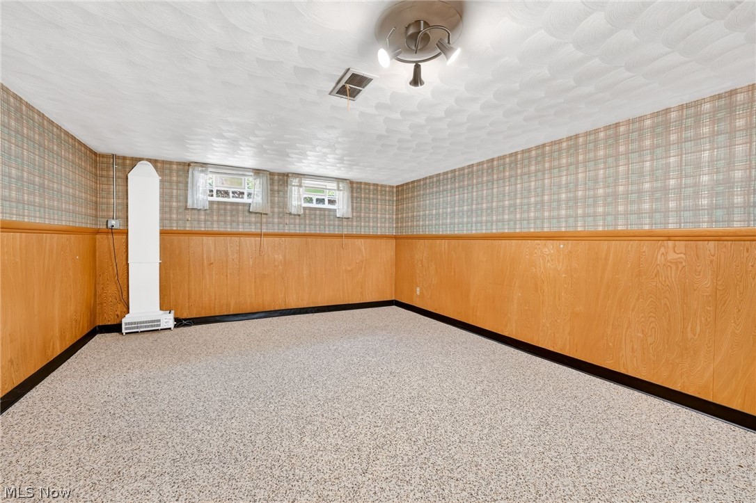 1887 Brainard Road Lyndhurst OH 44124