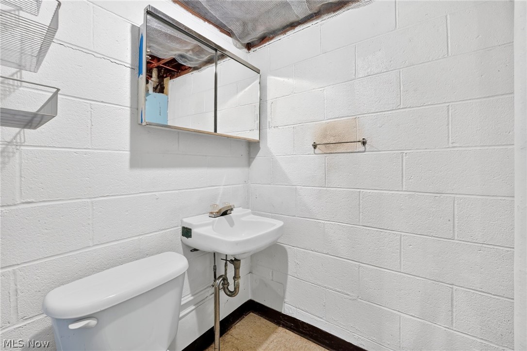1887 Brainard Road Lyndhurst OH 44124